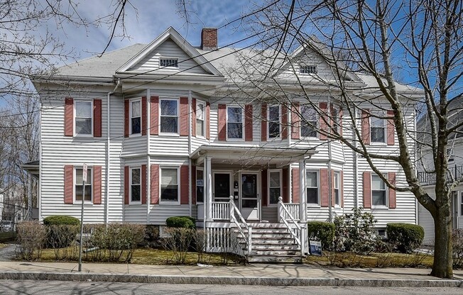 53 WELLINGTON ST