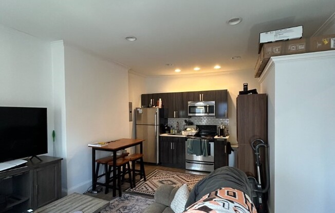 225 Newbury St