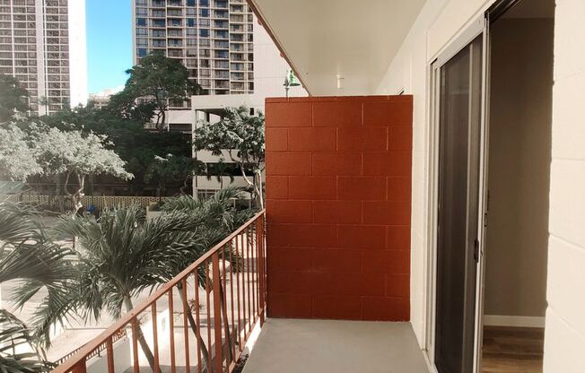 1 bed, 1 bath, $1,595, Unit 303