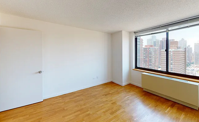 Studio, 1 bath, $4,500, Unit 10C