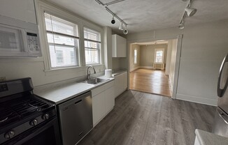 77 BOYD ST