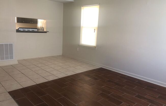 2 beds, 1.5 baths, 973 sqft, $900, Unit 1714-D