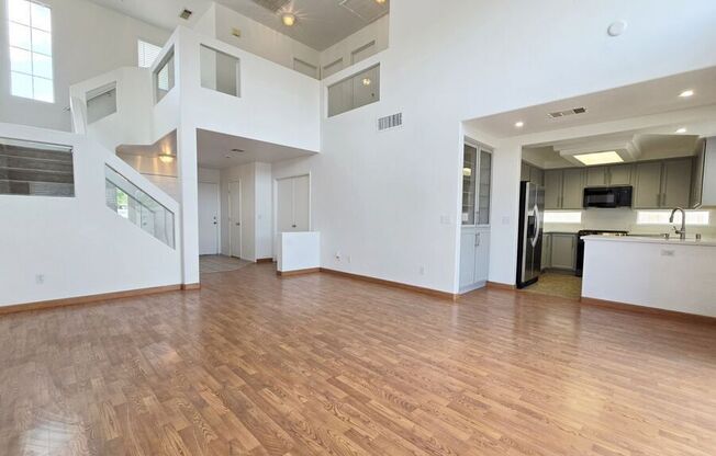 728 RIBBON GRASS AVE