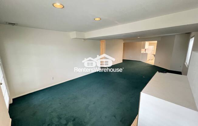 9147 WOODLAND DR