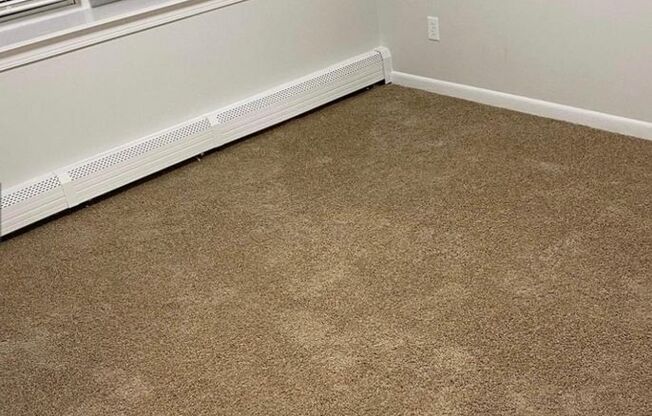 2 beds, 1.5 baths, 850 sqft, $1,925, Unit B07