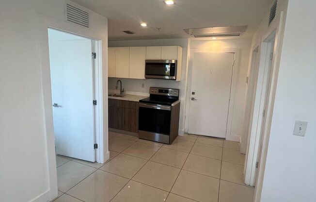 2 beds, 1 bath, 550 sqft, $1,895, Unit 821-306