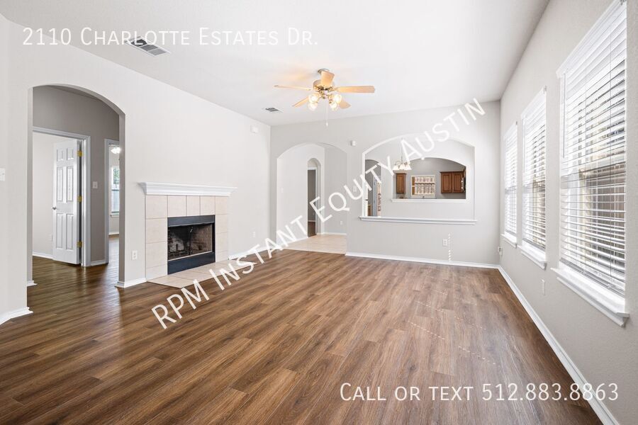 2110 CHARLOTTE ESTS DR