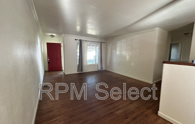 2104 ROCKBRIDGE RD
