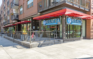 Dining options walking distance from Regatta at Sloans Lake