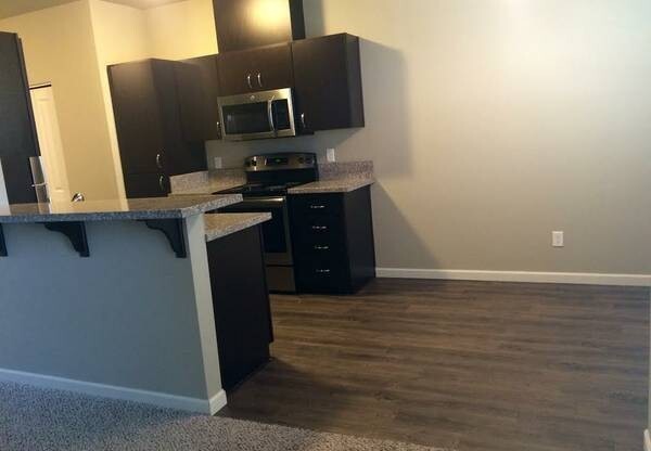 1 bed, 1 bath, 728 sqft, $1,445, Unit 210