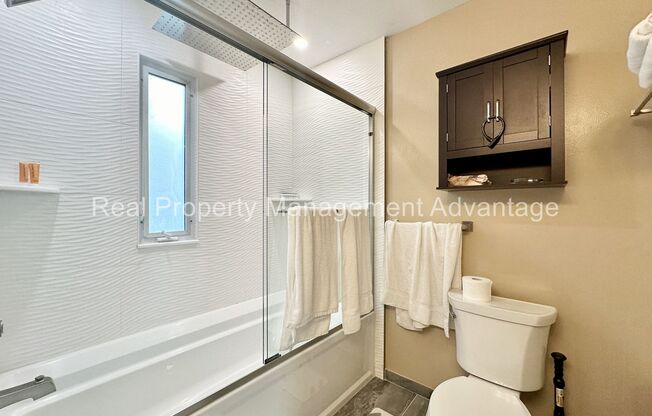 2 beds, 1 bath, 782 sqft, $1,445, Unit Unit #1