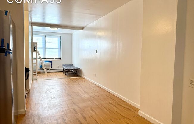 1 bed, 1 bath, $2,800, Unit 5