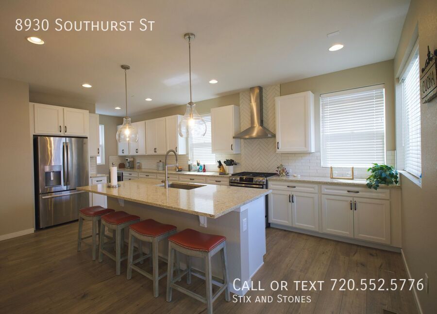 8930 SOUTHURST ST