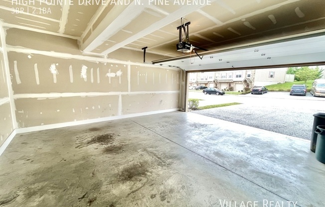 106 HIGH POINTE DR
