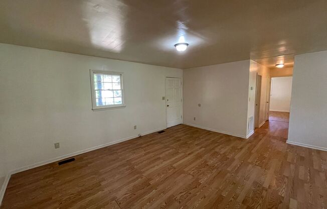 Renovated 2 bedroom 1 bath house available