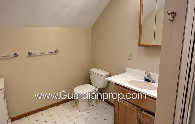 3 beds, 2 baths, $2,299