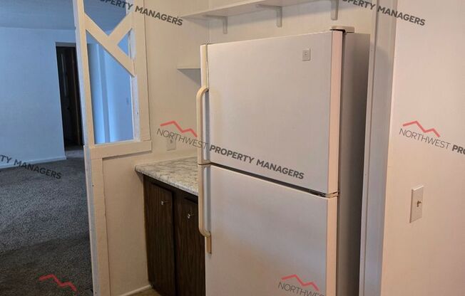 STATUS: AVAILABLE | R255G | $1850