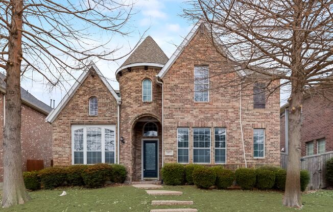 Beautiful Frisco home over 3000 sqft!