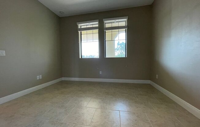 2 beds, 2 baths, $2,500