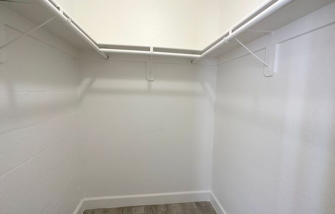 1 bed, 1 bath, 480 sqft, $979, Unit 39