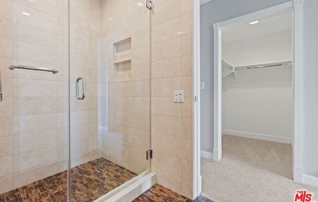 2 beds, 3 baths, 1,870 sqft, $8,250, Unit 28B