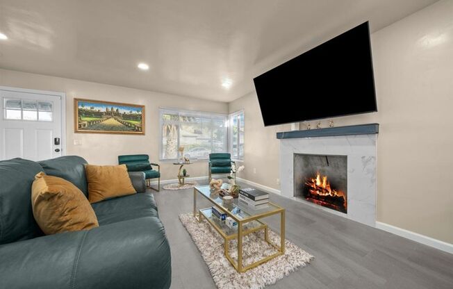 Furnished Charming 3-Bedroom Home with Pool and Scenic Views in El Cajon