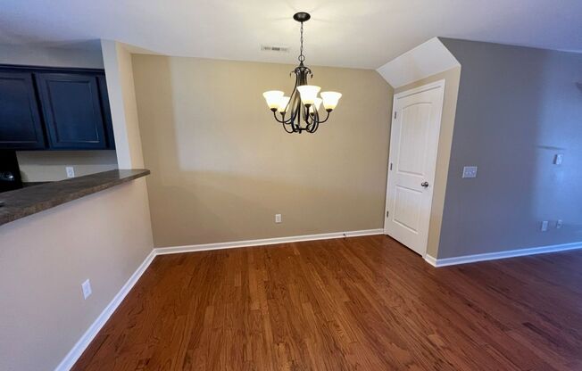 Charming 2BR/2.5BA Townhome in Villages of Riverwood – Hermitage