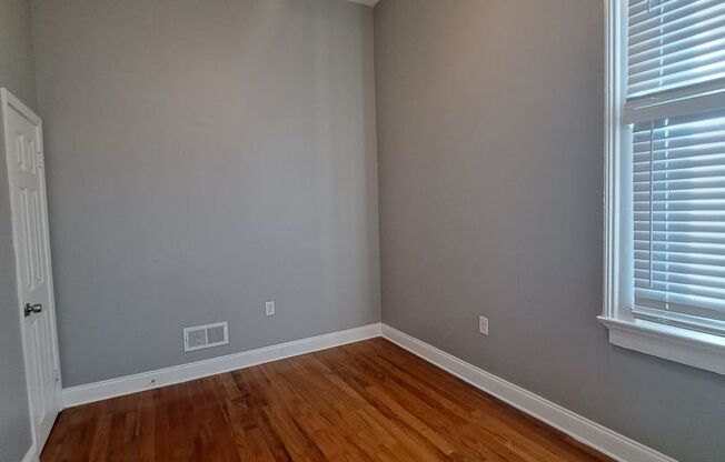 2 beds, 1 bath, 1,000 sqft, $1,495, Unit 2634 Cleveland Rear (A)