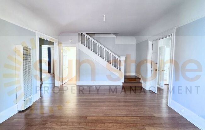 2 beds, 1 bath, $2,650