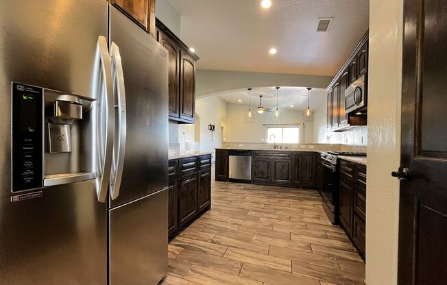 Lovely 3 Bedroom 2 Bathroom Home In NE ABQ!