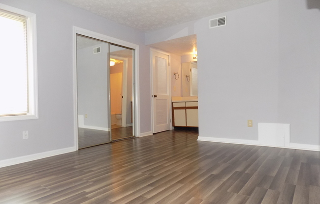 2 beds, 2 baths, $1,200