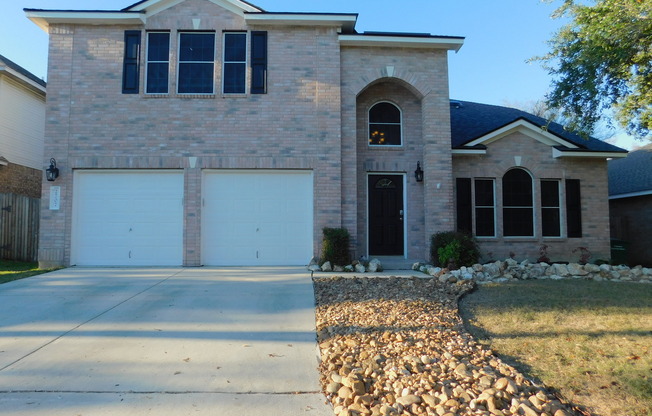 Two Primary Suites in the 4-bedroom 3.5-bathroom home in Enciro Forest