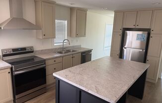 3 Bedroom 2 Bath Home Near Tropicana & Nellis