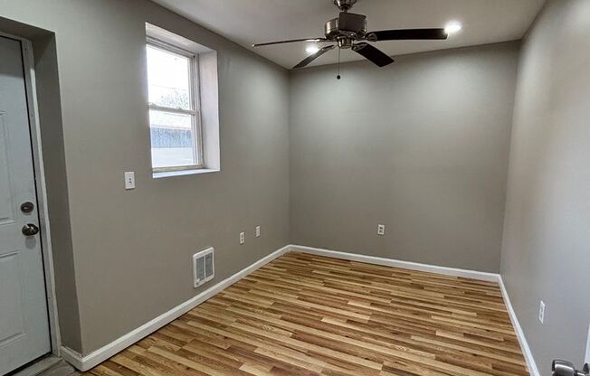 CHARMING STUDIO APARTMENT IN NORTH PHILADELPHIA AVAILABLE NOW!