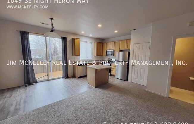 1649 SE NIGHT HERON WAY