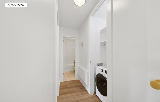 1 bed, 1 bath, $6,416, Unit 17A