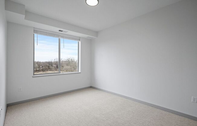 3 beds, 2 baths, 1,297 sqft, $2,545, Unit 207