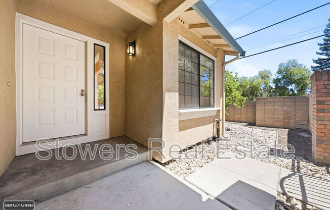 2033 RAPHAEL CT