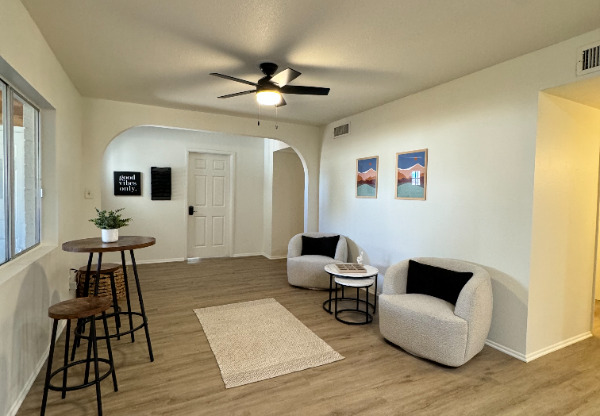 2222 W MORNINGSIDE DR