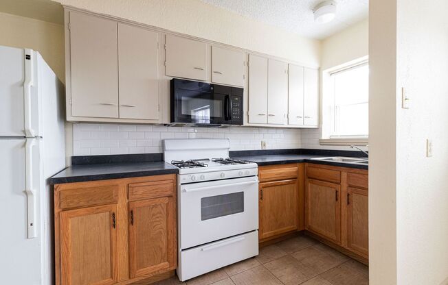 Move in ASAP-home ready immediately!