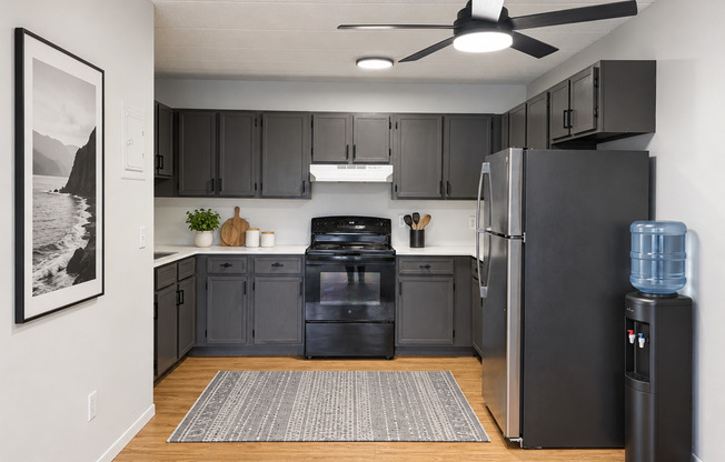 2 beds, 2 baths, 1,050 sqft, $1,599, Unit Unit 301