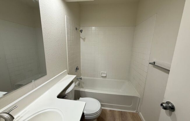 3 beds, 2 baths, $2,295