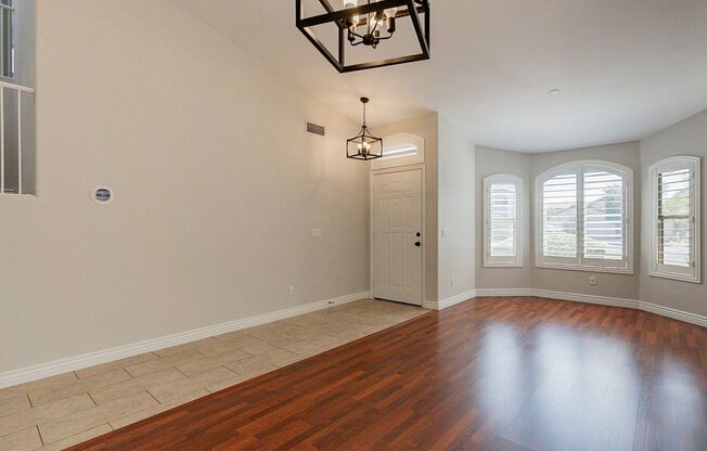 4 beds, 2.5 baths, $3,375