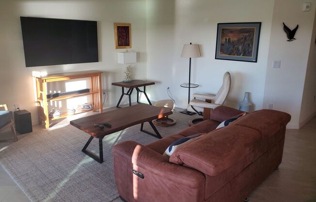 2 beds, 2 baths, $7,000