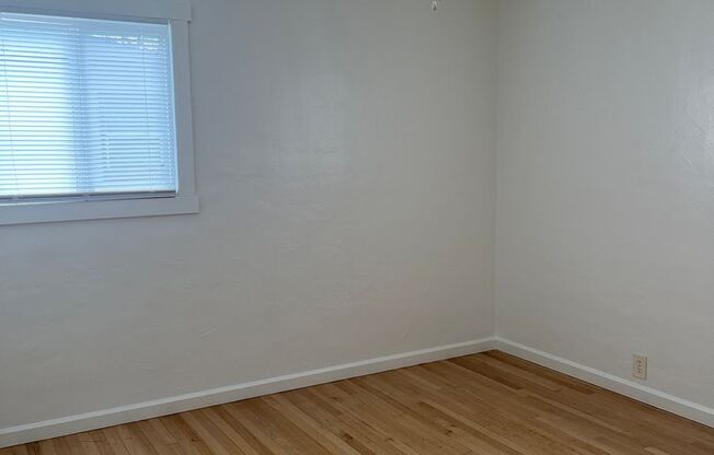 3 beds, 1 bath, $1,750