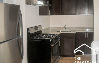 514 W Cornelia Ave 305