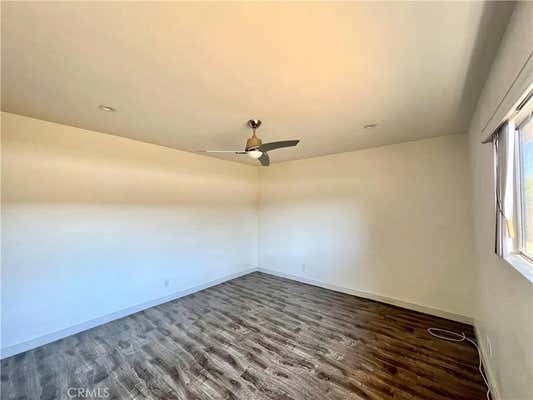 1 bed, 1 bath, 700 sqft, $2,300