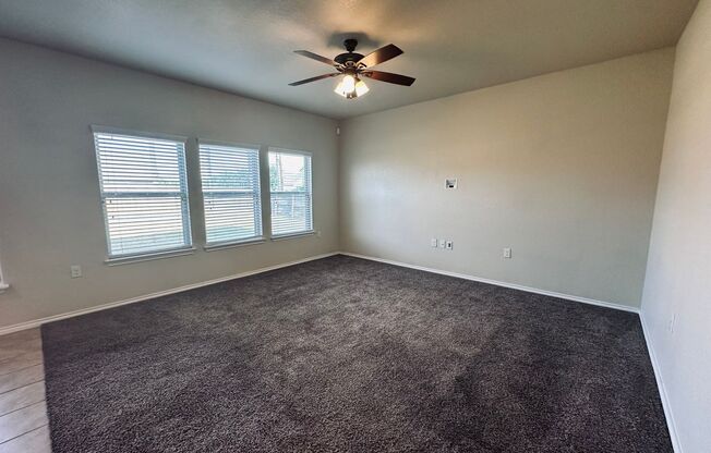Open design in Northeast Crossing on large CORNER LOT! 3 bedrooms + study/2.5 baths/game room/2-car garage