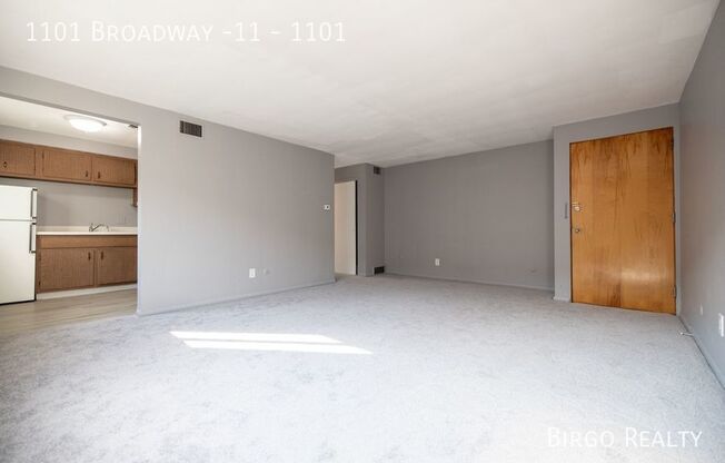 1 bed, 1 bath, 660 sqft, $800