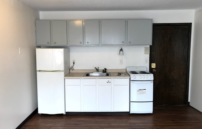 1 bed, 1 bath, 825 sqft, $1,050, Unit 3452-103